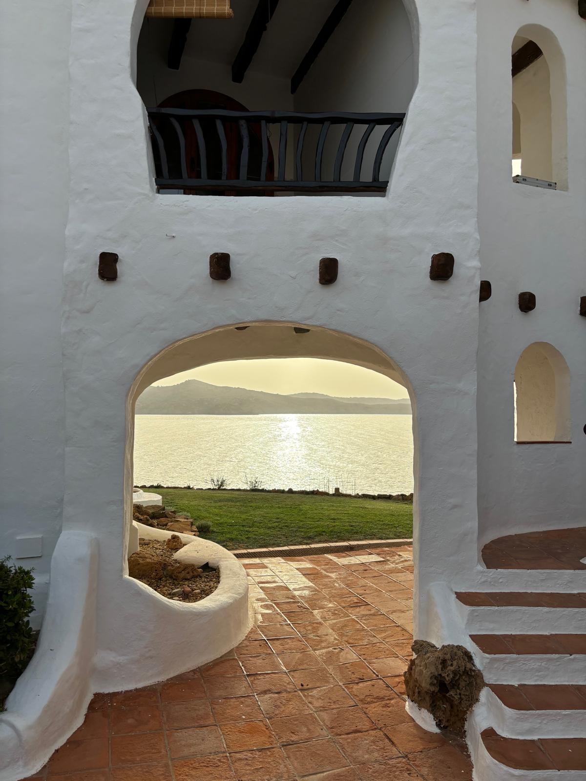 Strände von Fornells, ein perfekter Ort, um in Menorca zu investieren. Strände von Fornells, ein perfekter Ort, um in Menorca zu investieren.